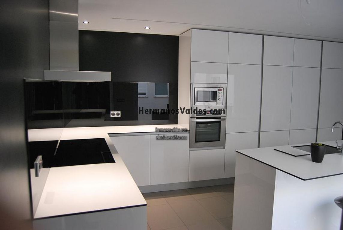 Muebles | Hermanos Valdés - Armarios y Vestidores a Medida (Alicante) Muebles | Hermanos Valdés - Armarios y Vestidores a Medida (Alicante)